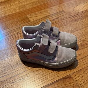 Kids Velcro Sneakers in Purple vans